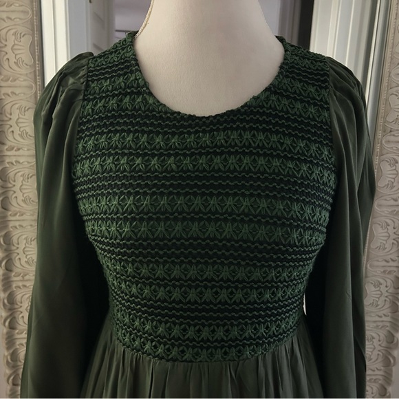 Roolee Forest Green Long Sleeve Dress - Picture 2 of 7